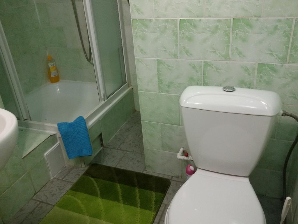 Apartment Gospitalna Street 2 เคียฟ ภายนอก รูปภาพ